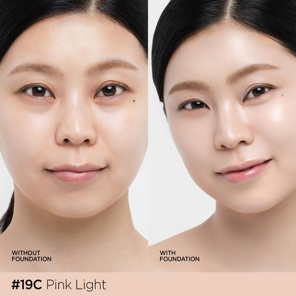 JUNG SAEM MOOL open compact with cushion and puff demonstrating application readiness