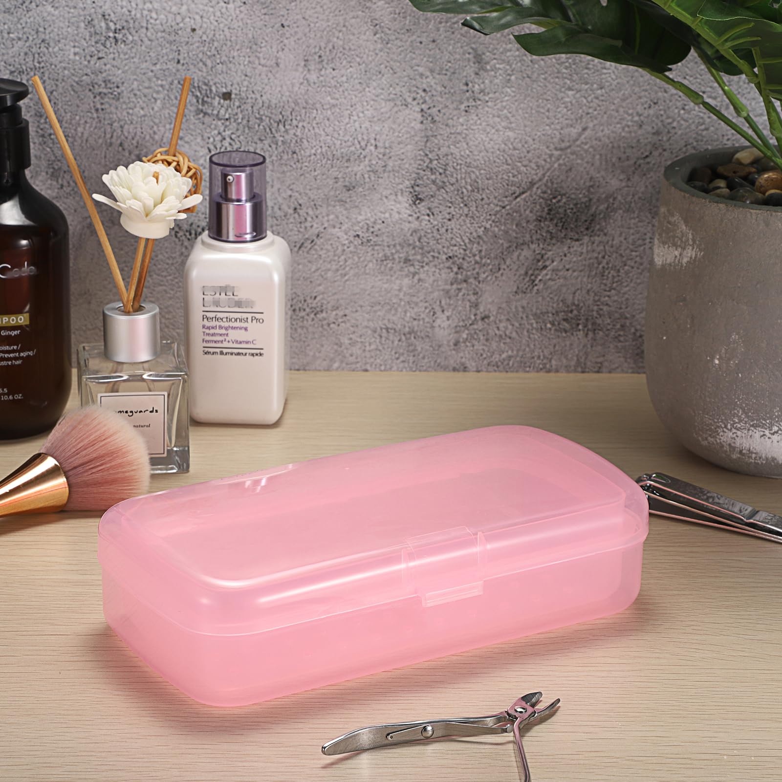 JUXYES tools soaking in tray showing thorough coverage and hygienic prep benefit