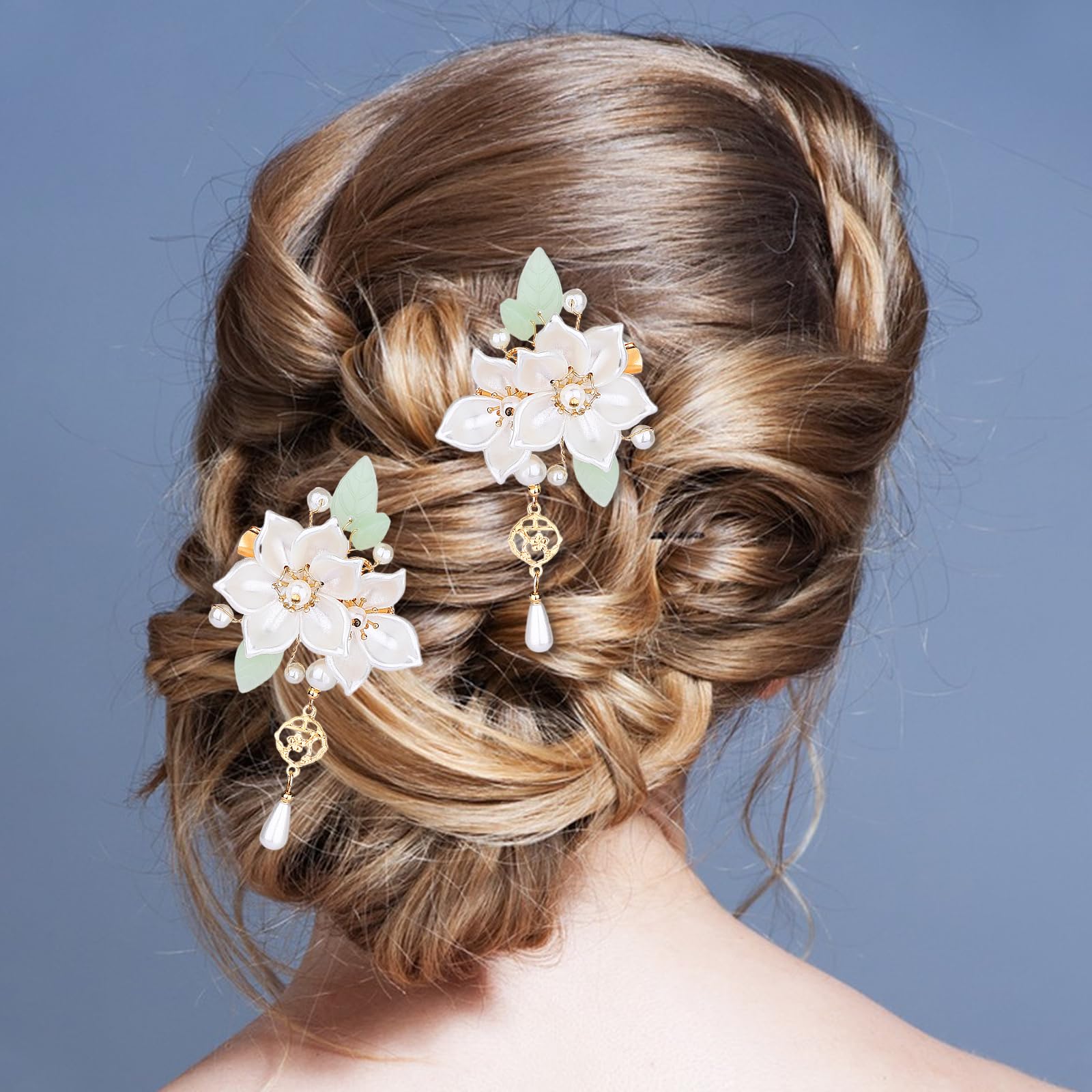 KALIONE close-up of lily flower detail with textured finish and sparkle
