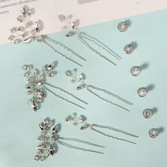 KALOLIA close-up of artificial pearl cluster highlighting vintage luster and refined detail