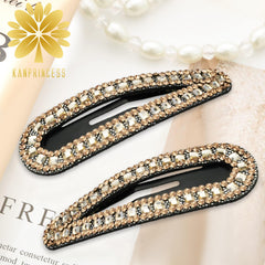 KANPRINCESS lifestyle image at party showcasing clips adding sparkle to formal outfit