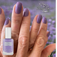 karma organic brush stroke of STRAPPY SANDALS showing smooth coverage and fast dry
