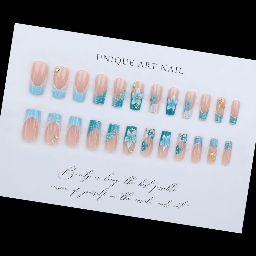 Kcjckcdd nails worn on hand outdoors demonstrating wearable coastal style