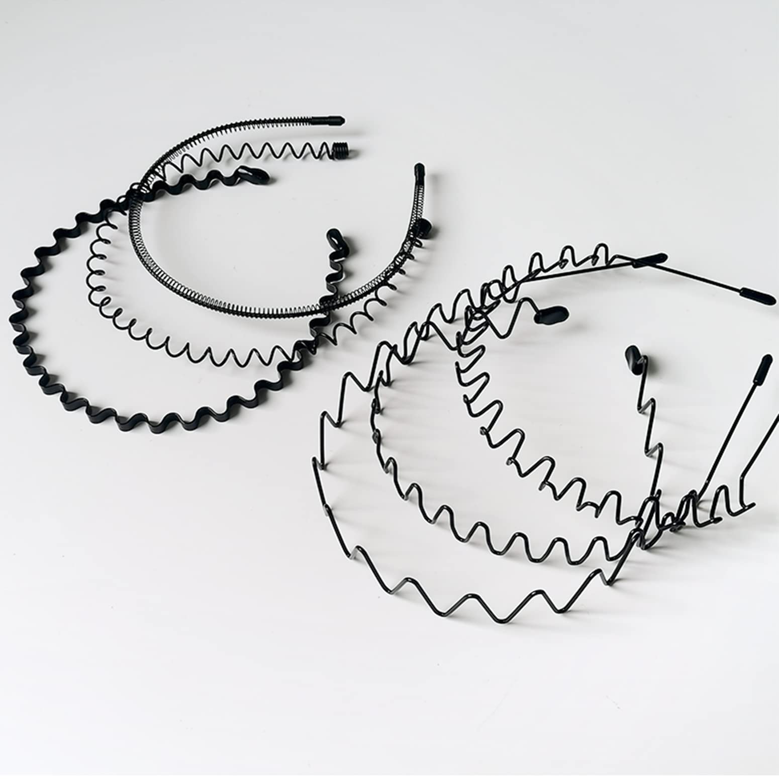 KELUBATU headbands in gym bag for easy travel and workout readiness