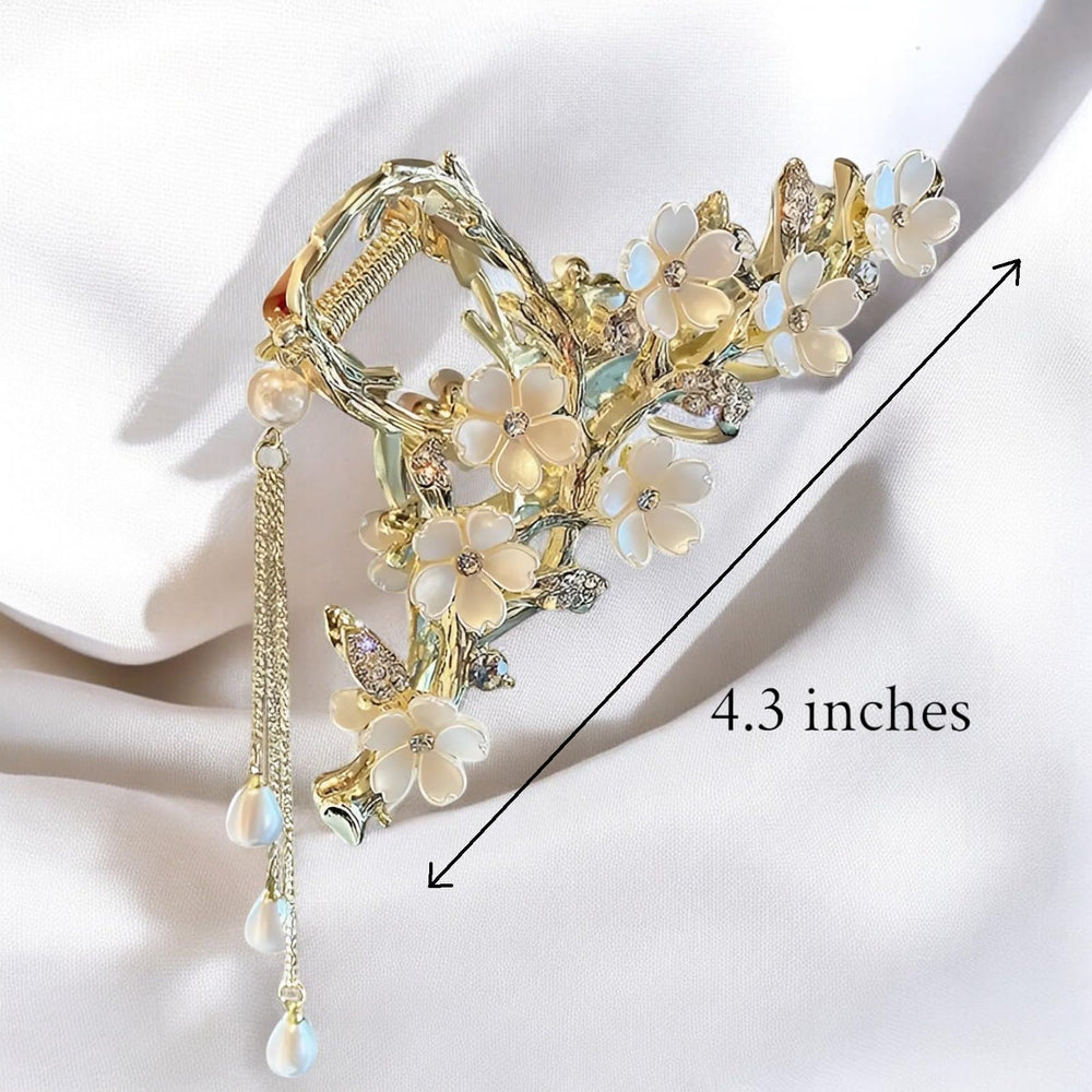 Kemmintvn scale comparison with ruler showing 4.5 inch clip size