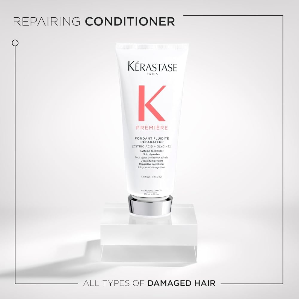 KÉRASTASE conditioner creamy texture close-up illustrating smooth application