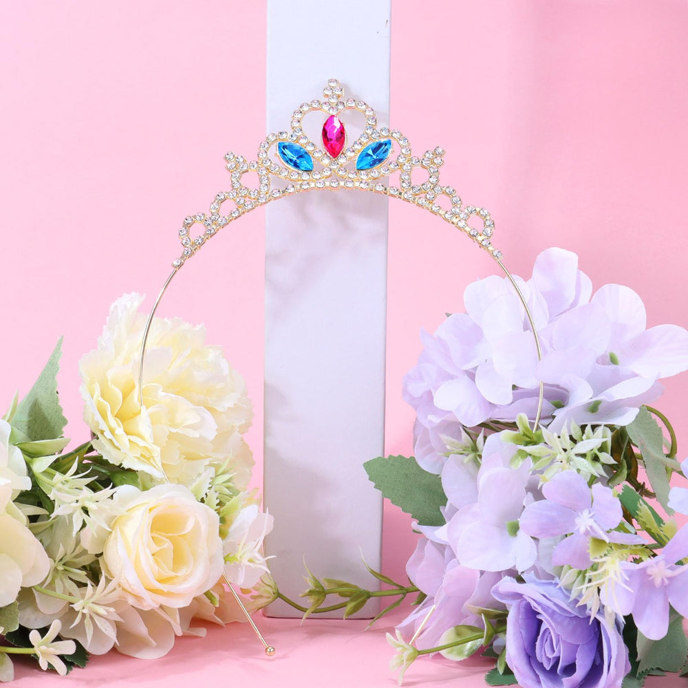 KICOSY boxed packaging detail protecting the tiara for gifting