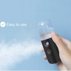 Kingsmile near eyelash extensions illustrating gentle mist that protects lash adhesive