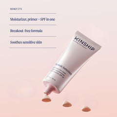 Kinship cream texture close-up demonstrating lightweight blendability