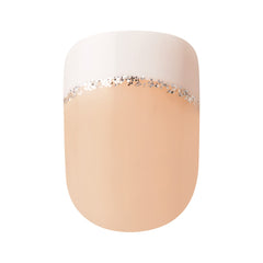 KISS Believe fanned layout of 30 nails displaying size variety benefit