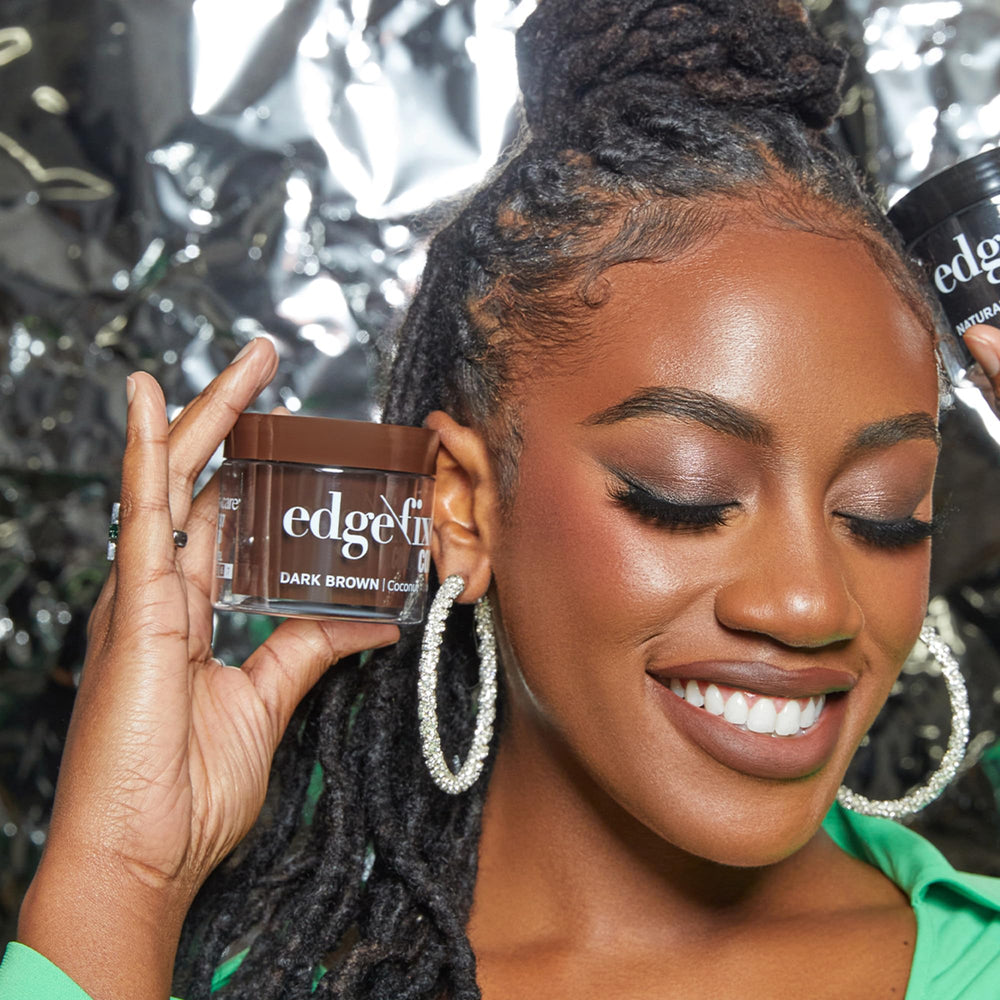 KISS COLORS & CARE gel texture close-up with cap open demonstrating non-greasy consistency