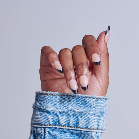 KISS Core top view of black almond nails illustrating smooth finish and coverage