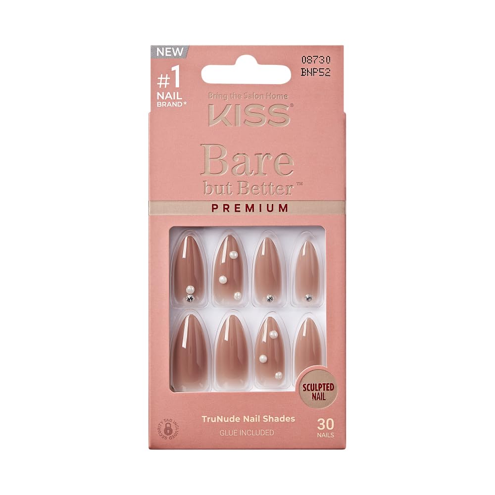 KISS front packaging showing kit and ready-to-wear nails for quick salon results