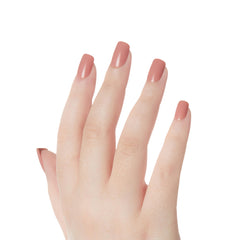 Mini file and manicure stick detail from KISS kit for precise sizing benefit