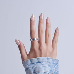 KISS jewel embellishment detail showing sparkle and elevated manicure look