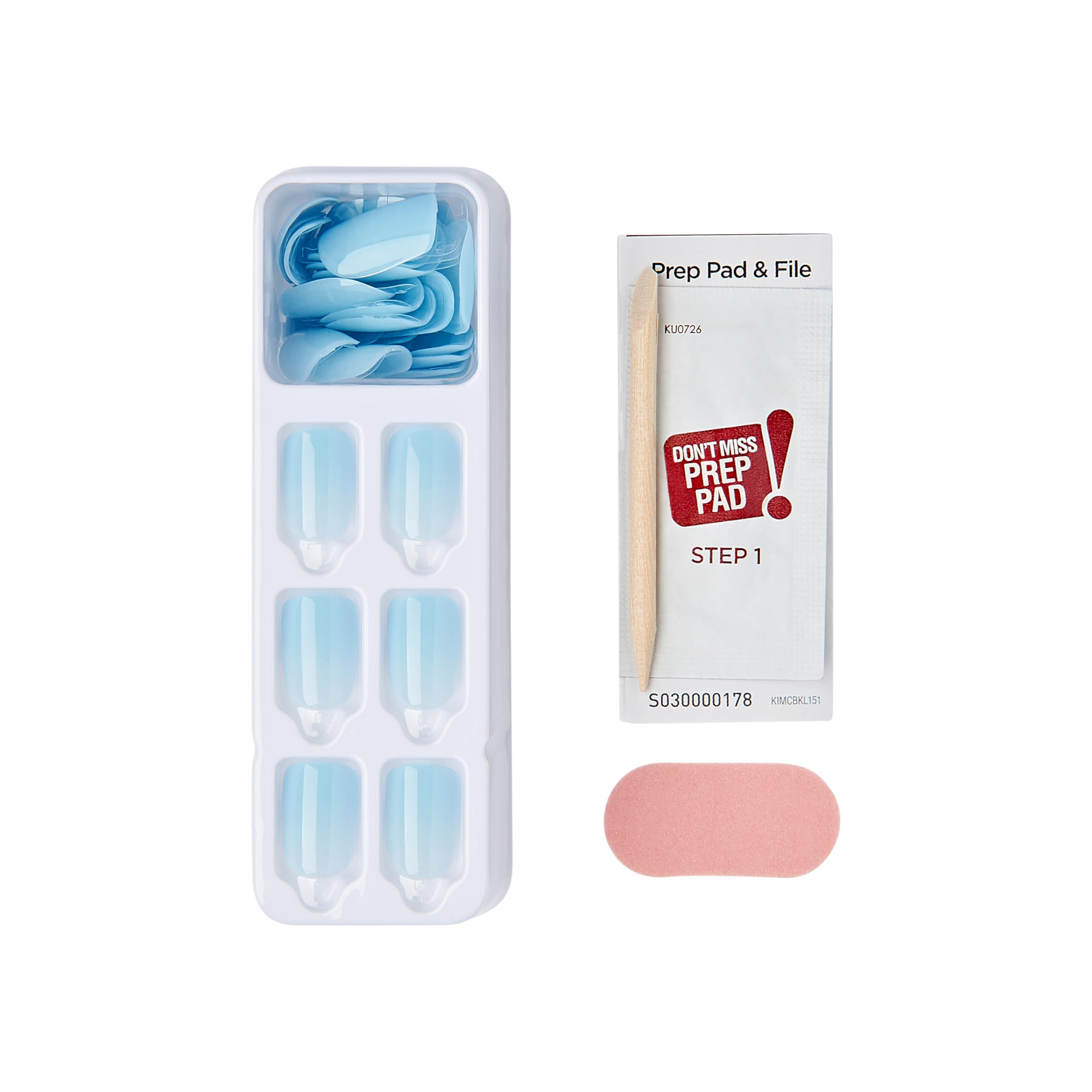 Kiss imPRESS close-up of Cloud Blue nail surface highlighting glossy finish and smooth texture