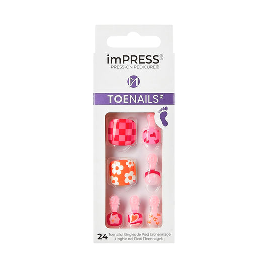 KISS front packaging showing colorful retro toenail design and kit contents benefit quick pedicure