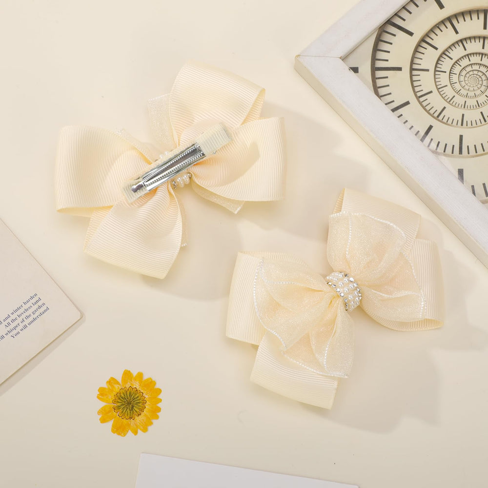KISZU side profile bow shape displays volume without heaviness
