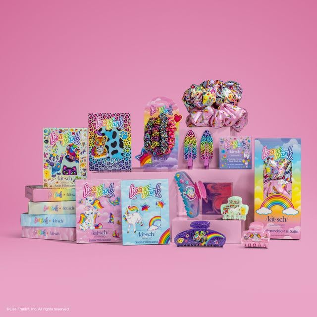 Kitsch clip styled at the beach to show lightweight, travel-ready convenience