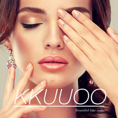 KKUUOO lifestyle shot with evening outfit showing manicure impact