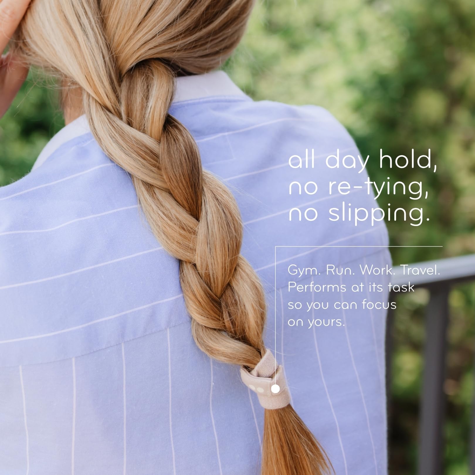 KOOSHOO blond ponytail in use demonstrating secure creaseless hold