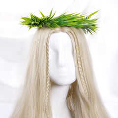 KorViSHOW crown secured with hairpins on styled hair, provides stable event wear