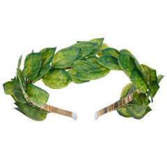 KorViSHOW front view green laurel headband showcasing elegant shape and comfort