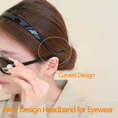 KOVOLITU headband held in hand to show compact size benefit