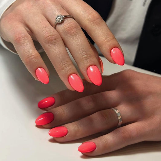 KQueenest close-up of nail surface texture for durable shine