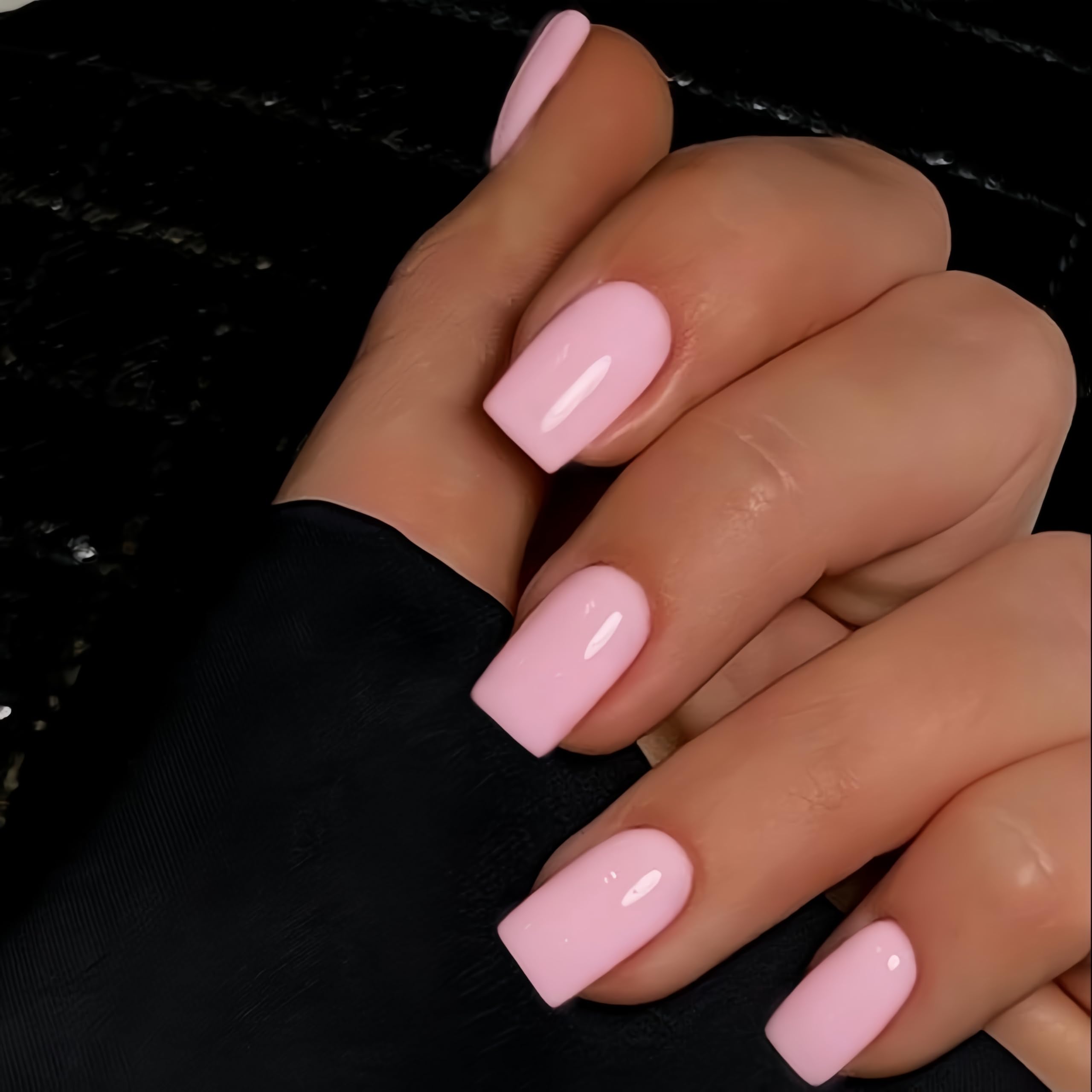 KQueenest front packaging showing baby pink press-ons for quick manicures