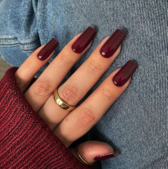 KQueenest front packaging showing burgundy press-on nails and sizes, durable convenience