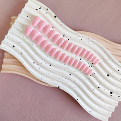 KQueenest nails in use on hands demonstrating everyday wearability benefit