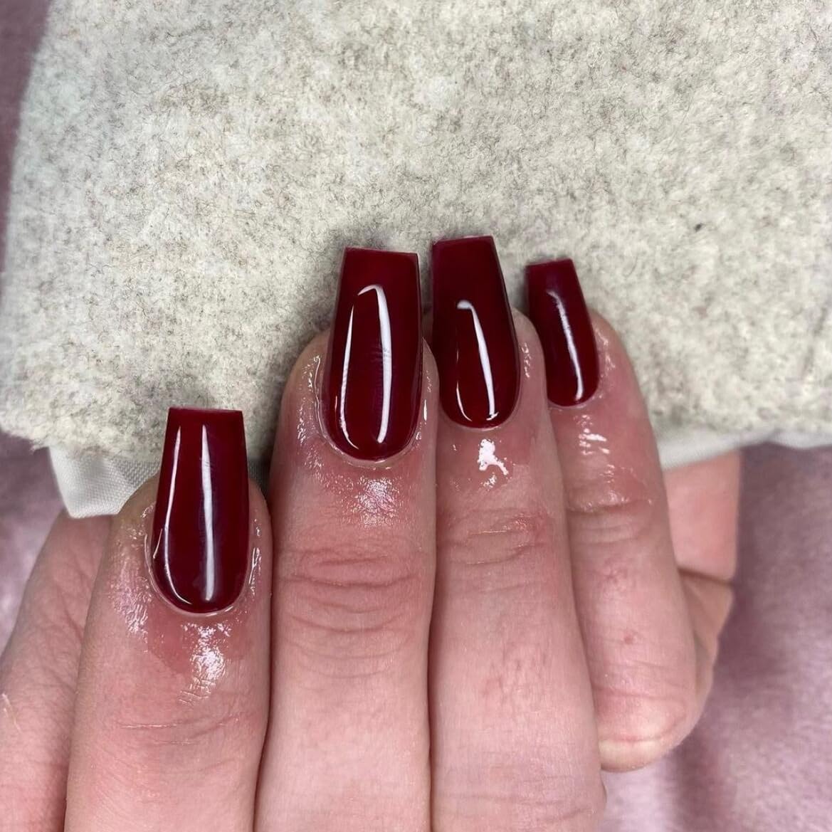 KQueenest medium square nails laid out to show shape variety and easy selection