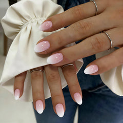 KQueenest front packaging showing 32-piece ombre kit for instant manicures