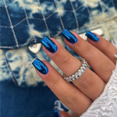 KQueenest front packaging showing 24 royal blue chrome nails, clear styling benefit
