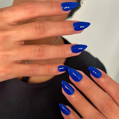 KQueenest short almond nails top view displaying uniform shape and fit benefit