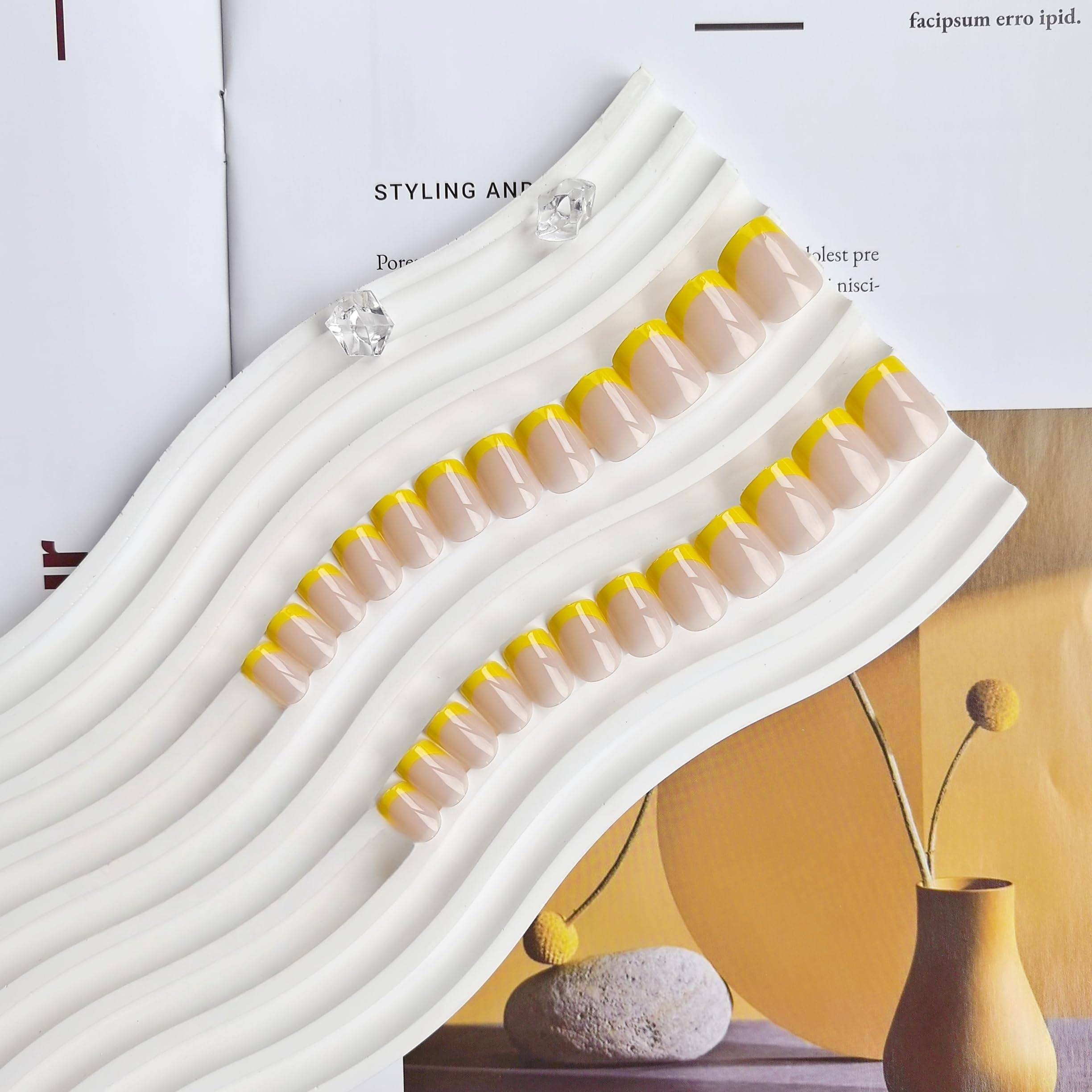 KQueenest layout showing 12 sizes and 24 nails for accurate fit