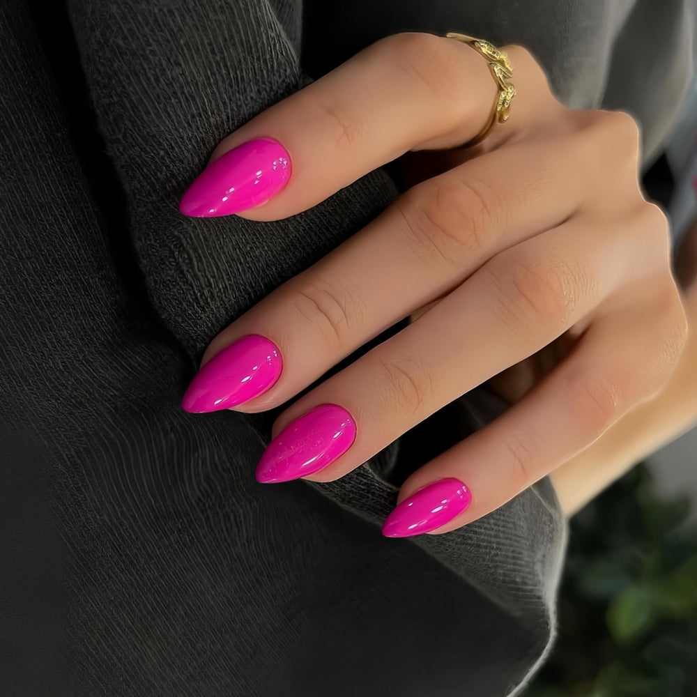 KQueenest texture detail showing acrylic thickness for long-lasting strength