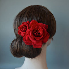 Kriccio hair comb in a bridal updo demonstrating placement and photo-ready style