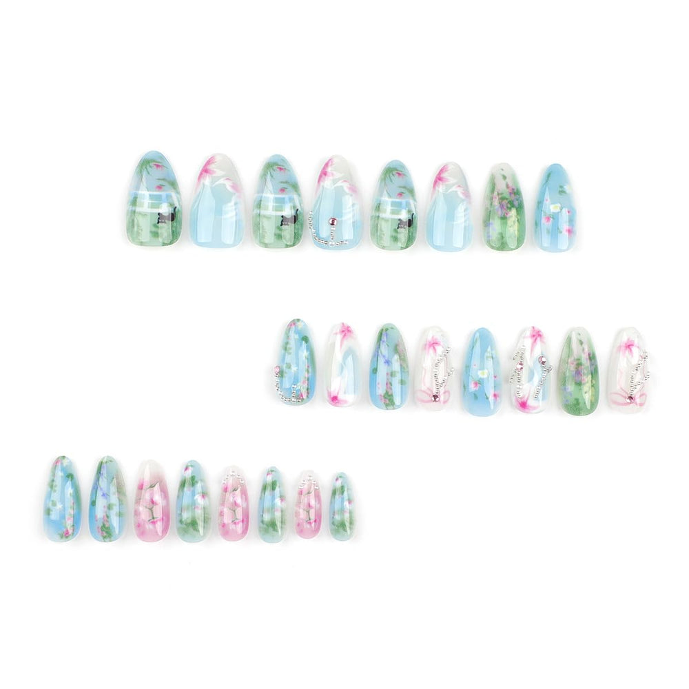 KRTBKR rhinestones and glitter detail giving nails extra sparkle and depth