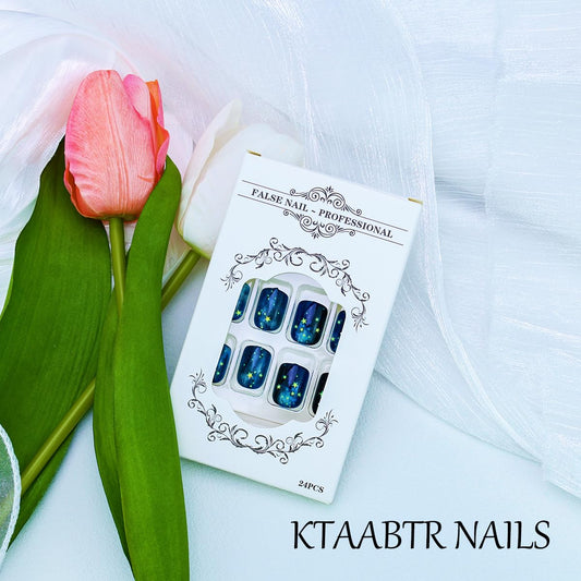 KTAABTR close-up of star design and glossy finish for striking detail