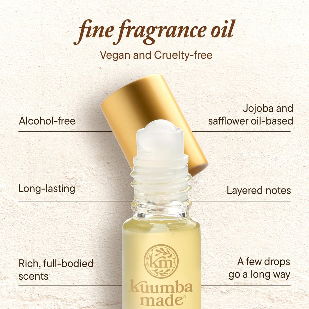 Kuumba Made oil texture close-up showing jojoba base moisturizing benefit