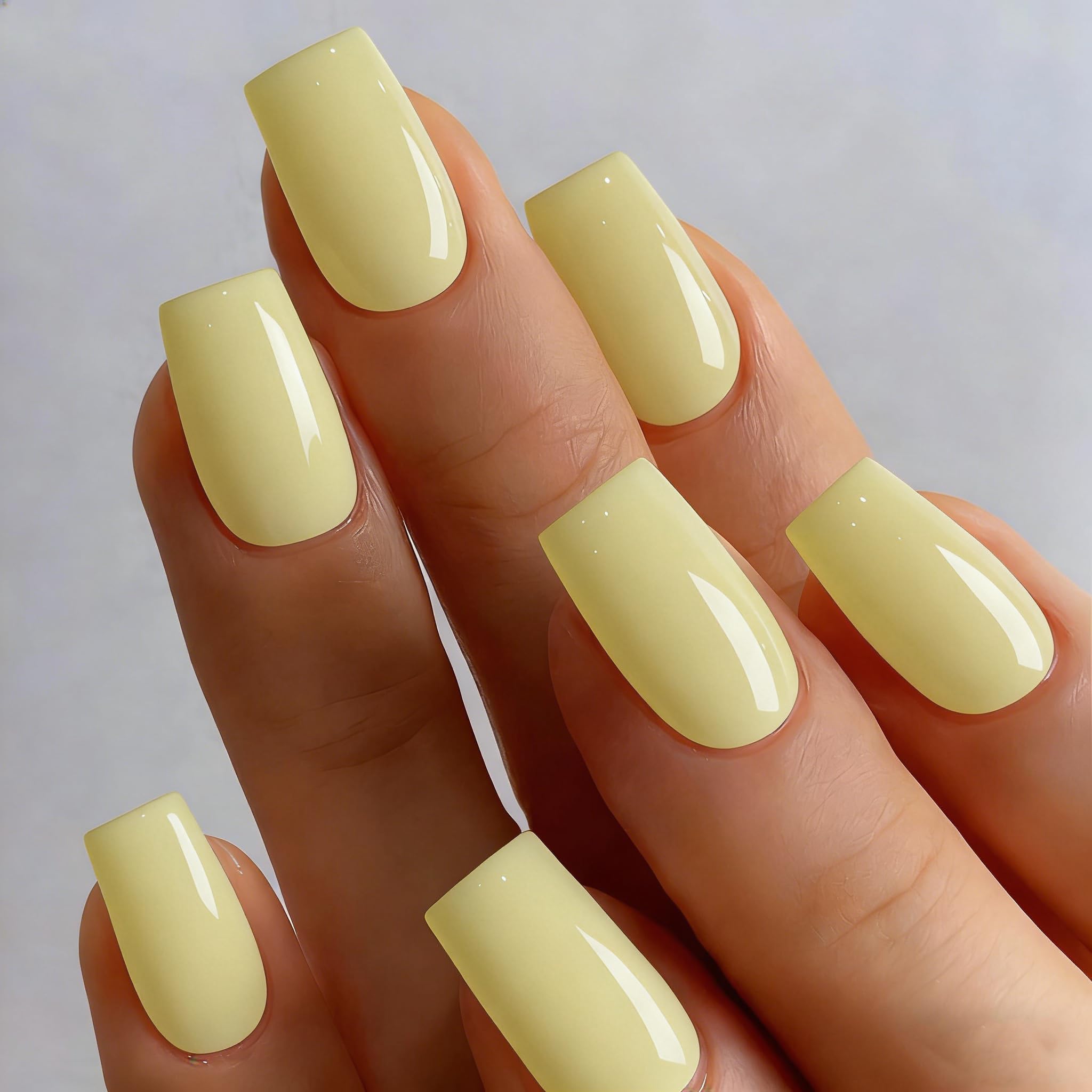 KXAMELIE close-up of glossy surface highlighting smooth finish benefit