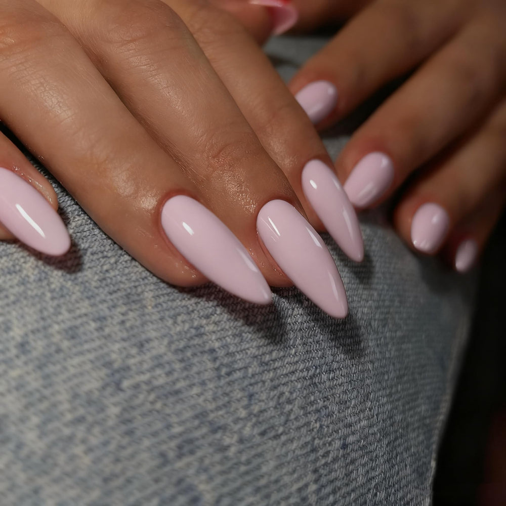 KXAMELIE front packaging showing dusty pink almond nails and ready-to-wear benefit