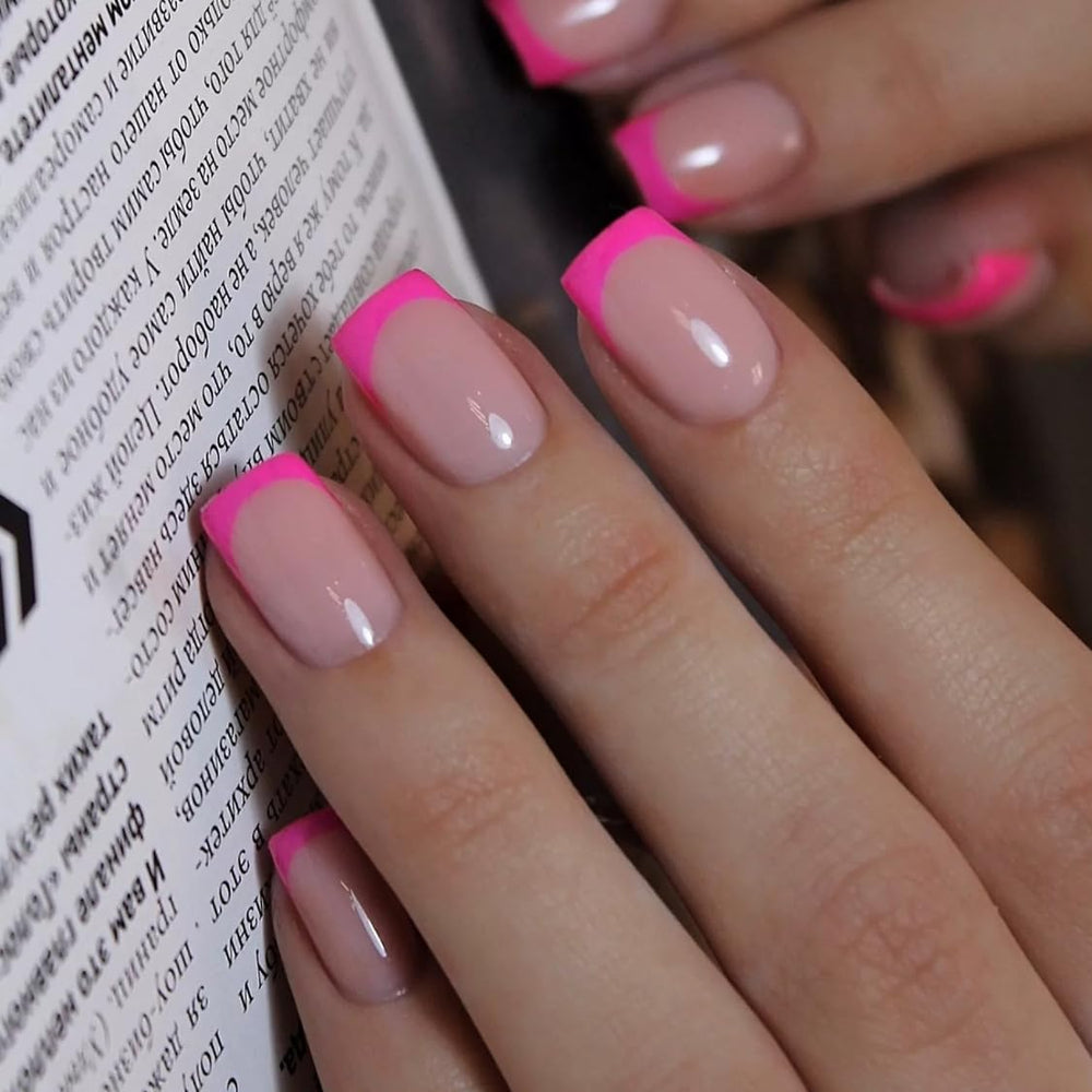 KXAMELIE front packaging showing hot pink French tips, clear benefit of ready-to-wear polish