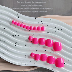KXAMELIE applied on toes showing natural contour and comfortable wear