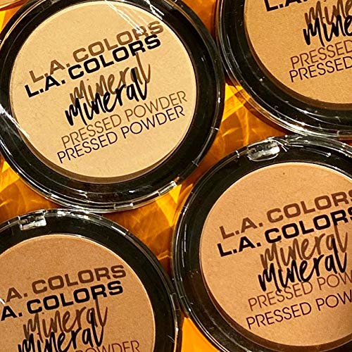 L.A. COLORS compact inside a makeup bag illustrating travel-friendly convenience
