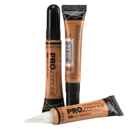 L.A. Girl brush-tip applicator close-up for precise placement