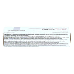 La Roche-Posay Redermic R texture close-up displaying creamy velvety finish for smooth application