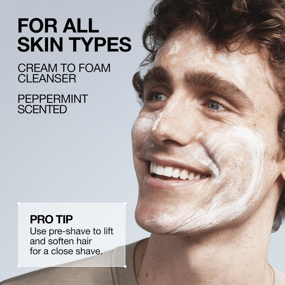 Lab Series micro-silica grains close-up for visible exfoliating action